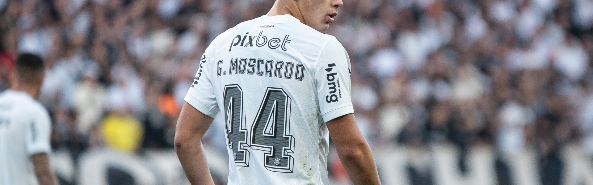 2026世界杯-巴黎外租小将：坎波斯就像父亲一样帮助我 未来希望入选巴西队